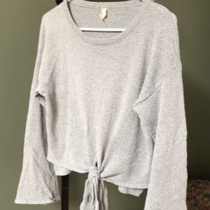 Light weight belted sweater